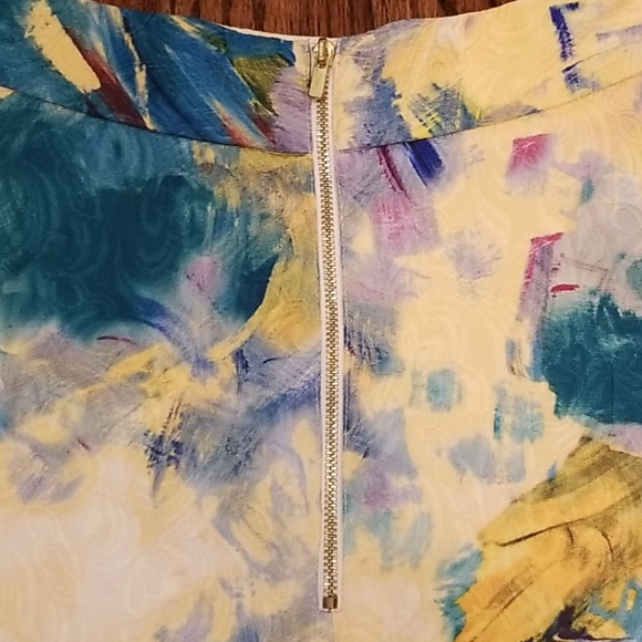 🎨Watercolor H&M Skirt🎨 - Picture 7 of 9